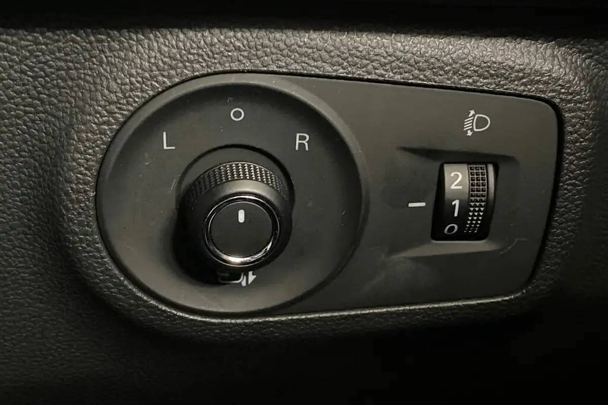 2023-mg-zs-suv-10t-gdi-exclusive-auto-big-37
