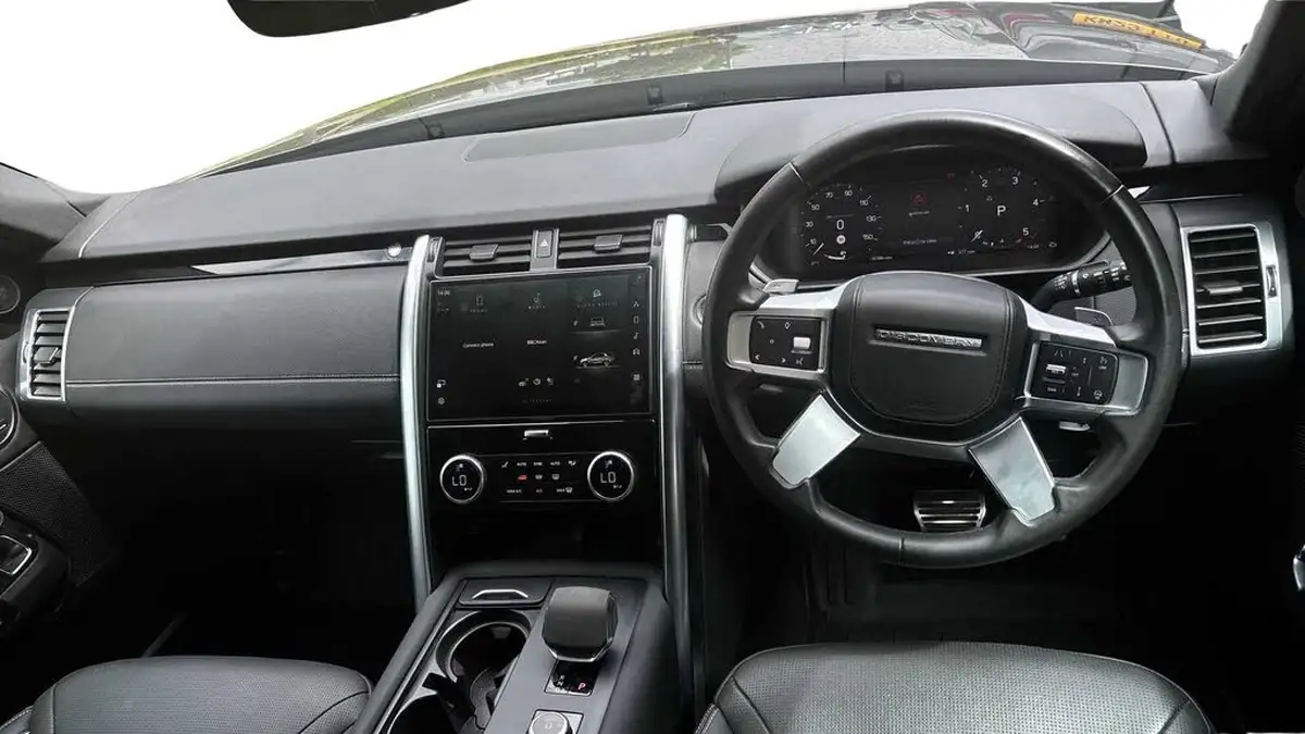 2023-land-rover-discovery-30-d300-commercial-dynamic-hse-big-8