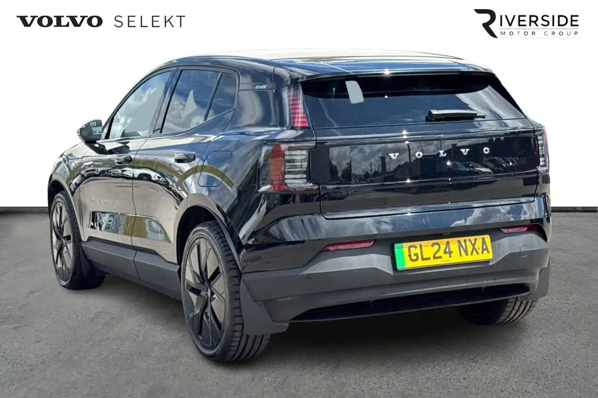 2024-volvo-ex30-e-single-motor-ultra-big-2