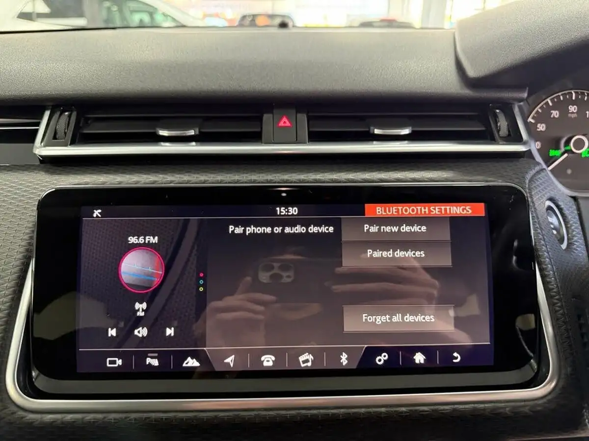2018-land-rover-range-rover-velar-30-d300-r-dynamic-s-ss-big-38
