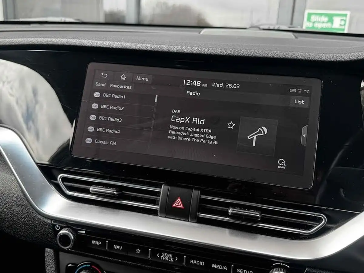 2020-kia-e-niro-ev-4-big-35