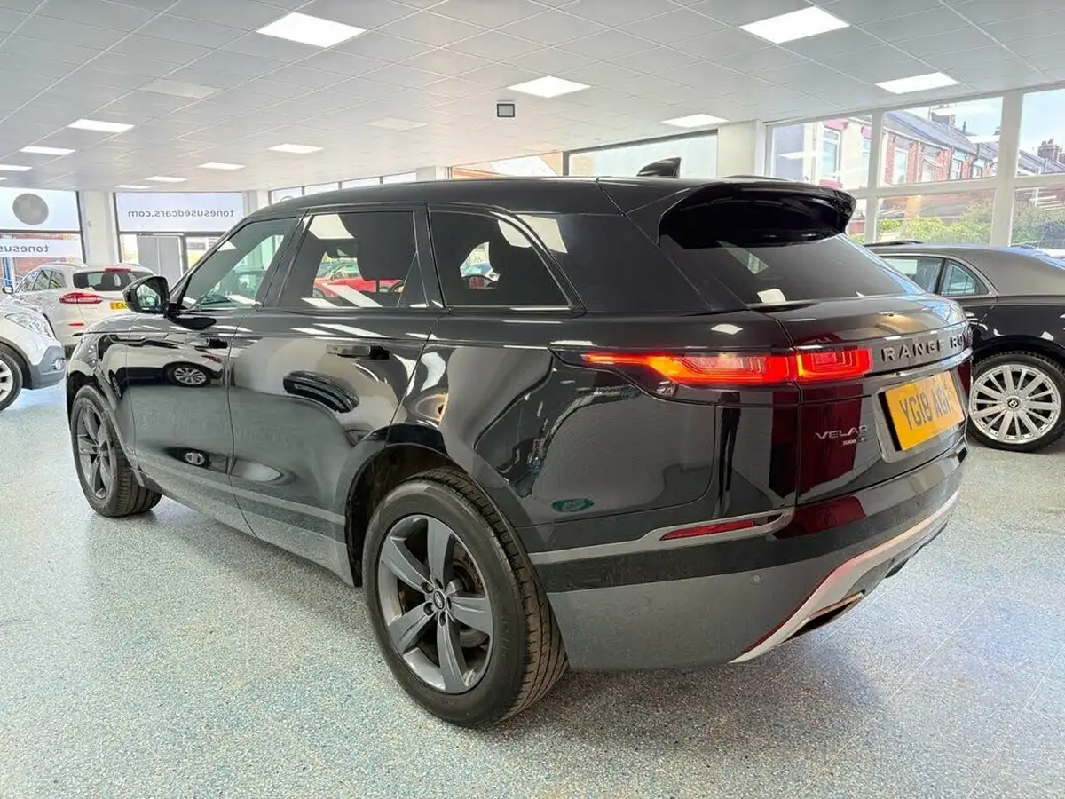 2018-land-rover-range-rover-velar-30-d300-r-dynamic-s-ss-big-14