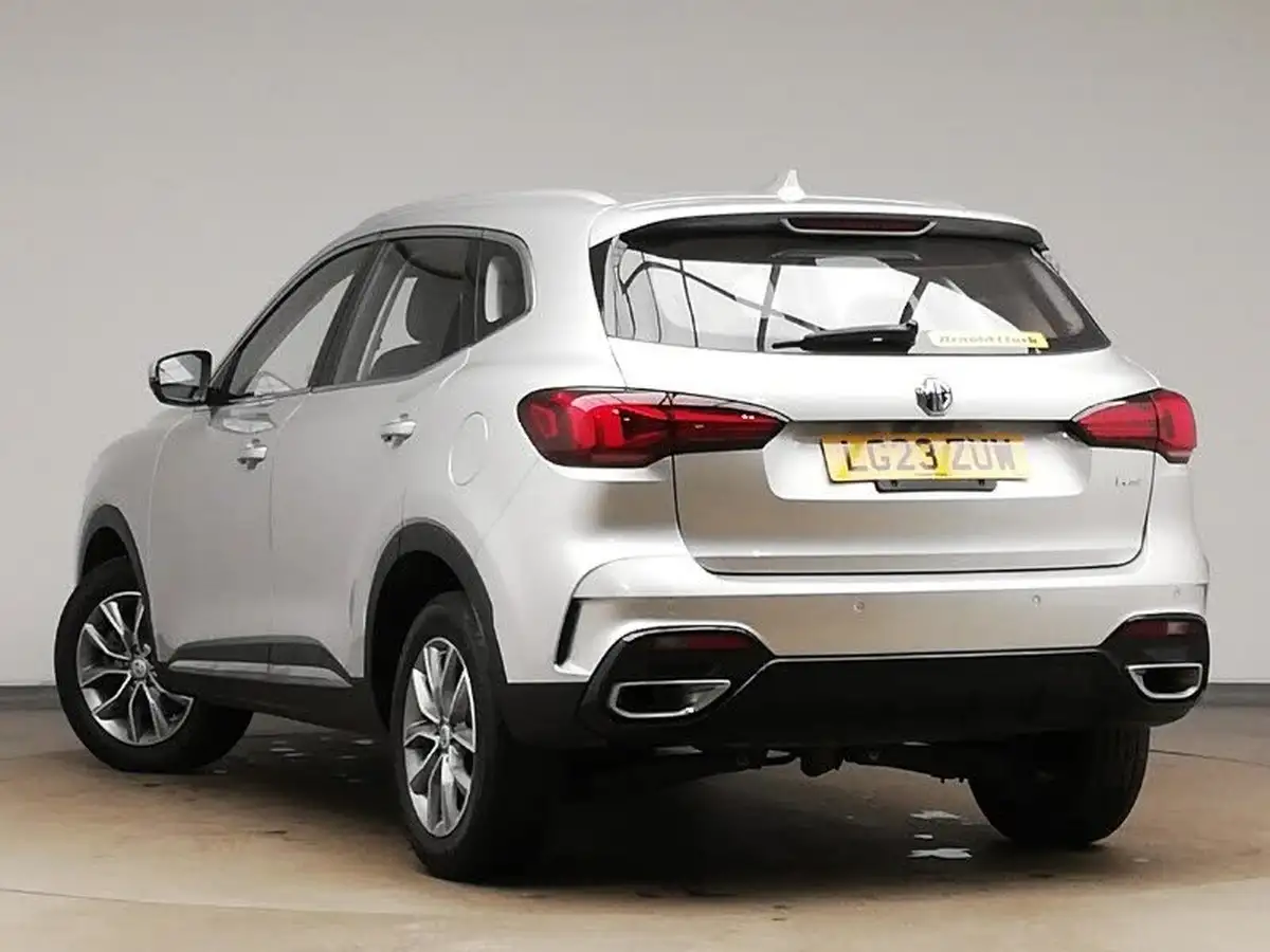 2023-mg-hs-15t-gdi-se-162ps-big-1