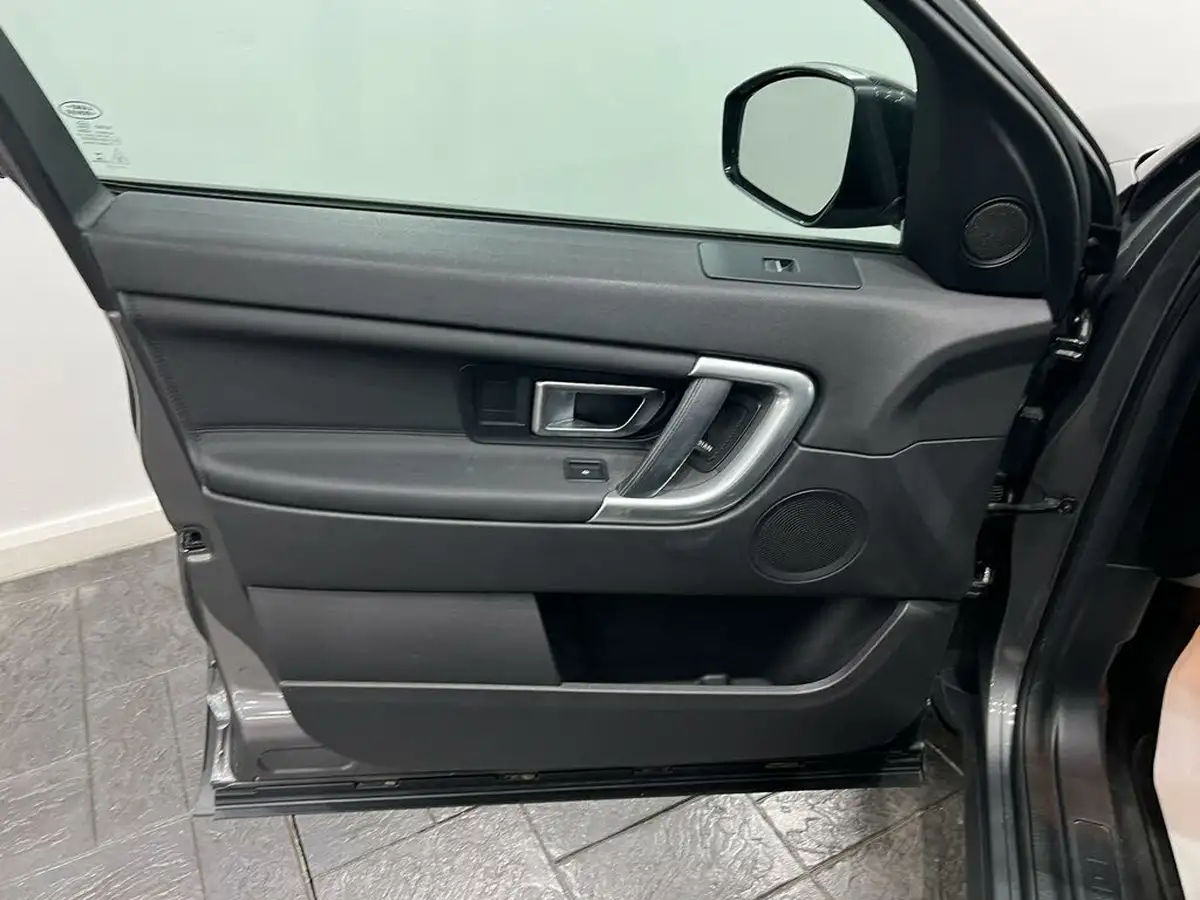 2019-land-rover-discovery-sport-20td4-landmark-big-55