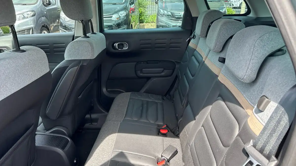 2022-citroen-c3-aircross-12-puretech-shine-plus-110ps-big-30