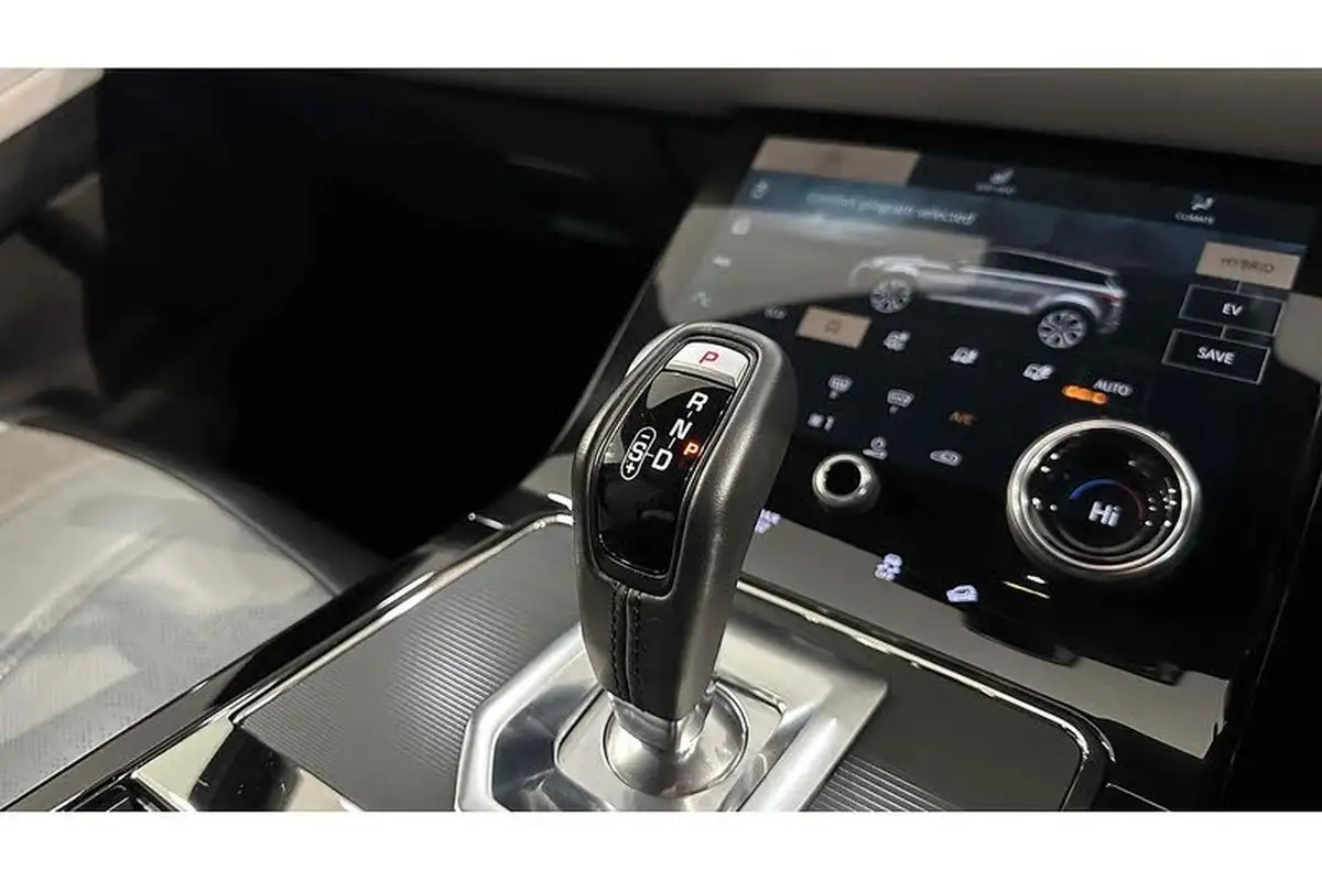 2021-land-rover-range-rover-evoque-15-p300e-r-dynamic-hse-big-58