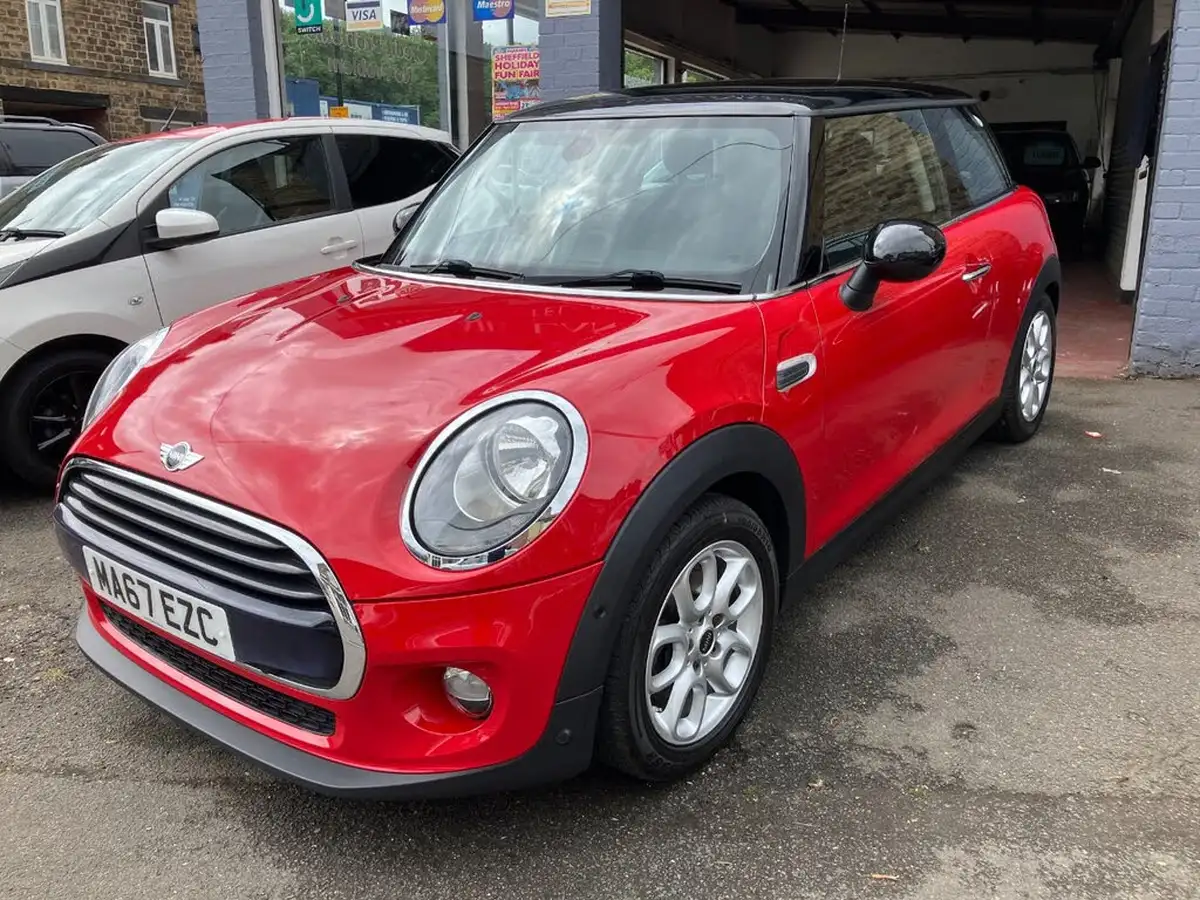 2017-mini-cooper-15-cooper-ss-hatchback-3d-big-1
