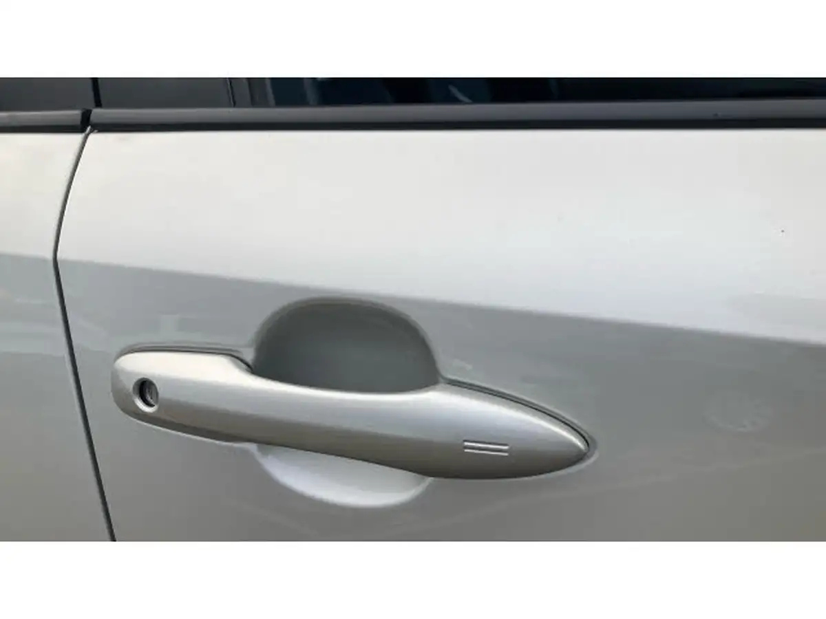 2024-toyota-corolla-20-vvt-i-gr-sport-hatchback-big-38