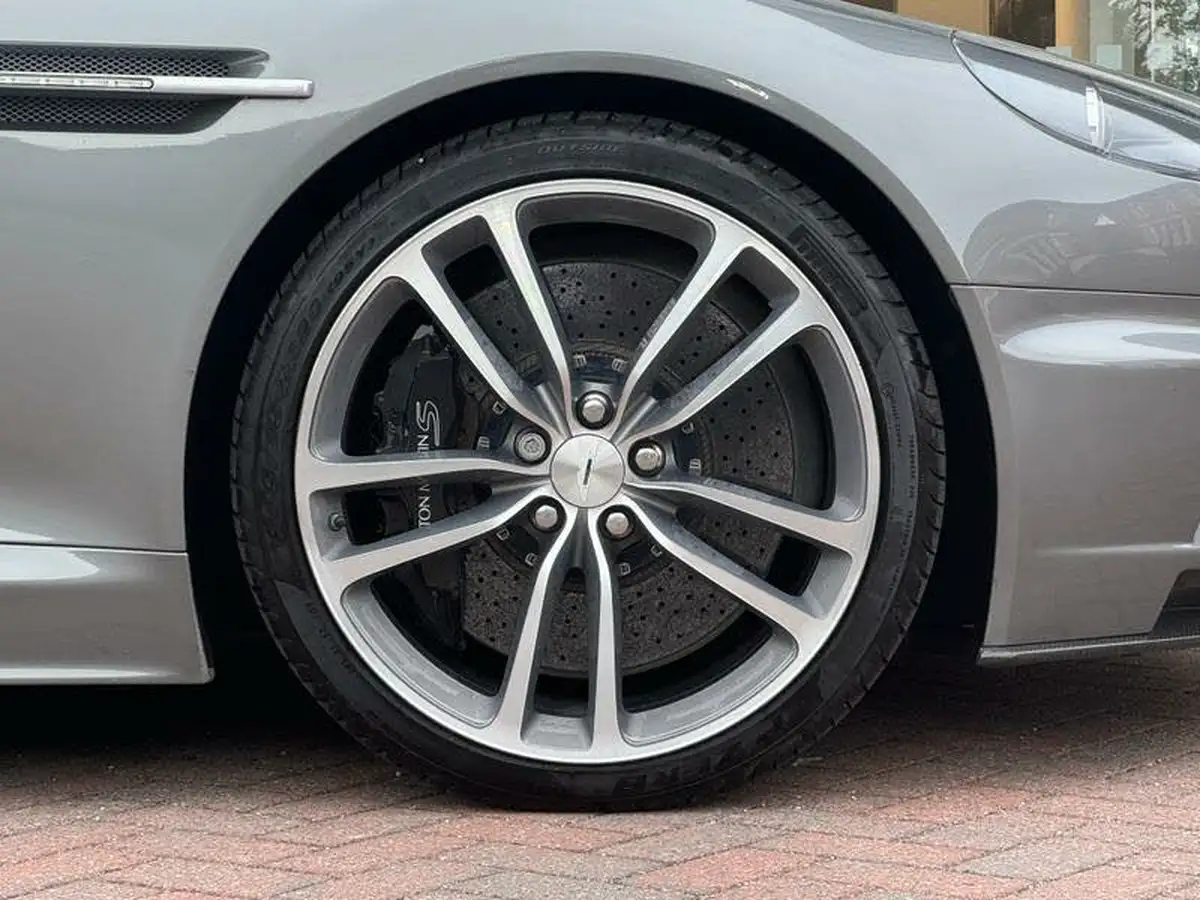 2010-aston-martin-dbs-60-volante-510bhp-touchtronic-big-3