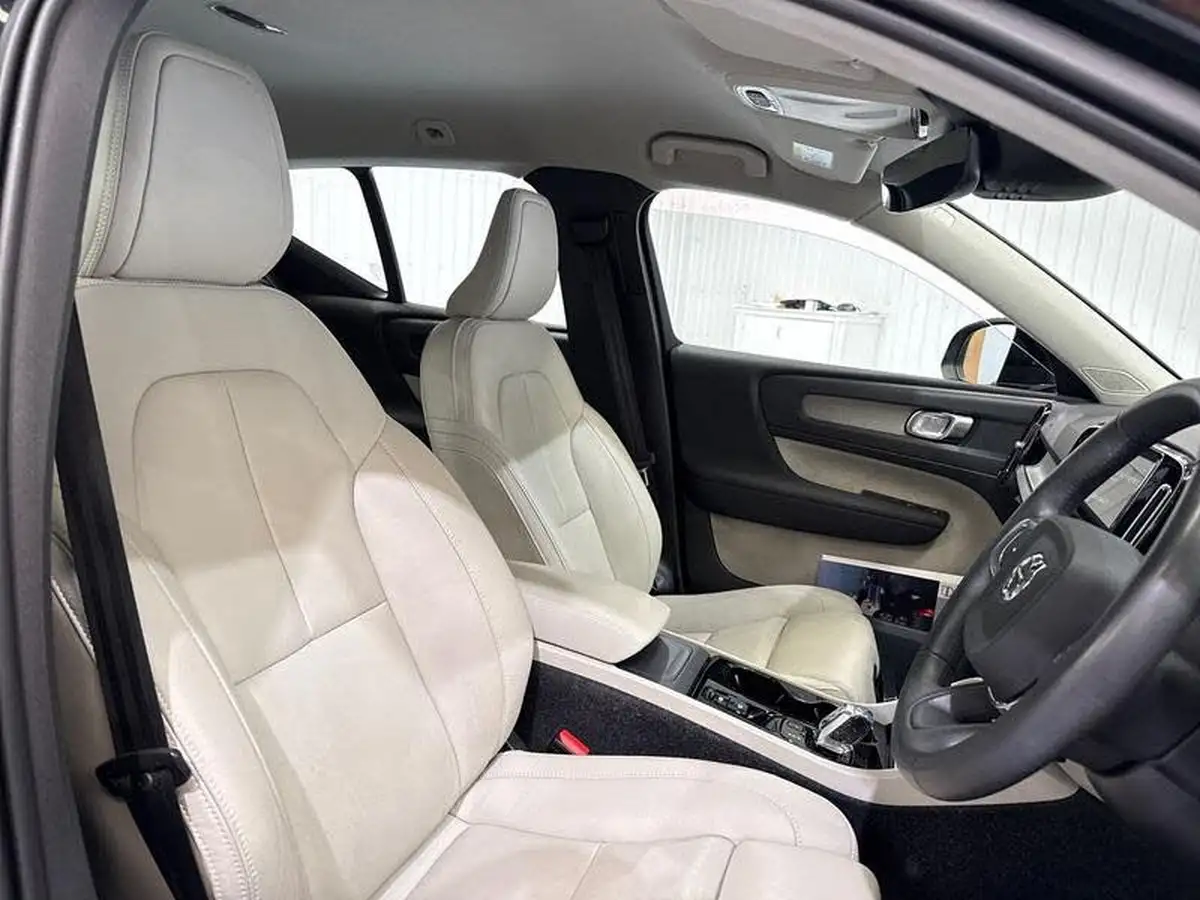 2021-volvo-xc40-20-b4-inscription-pro-194bhp-auto-big-15