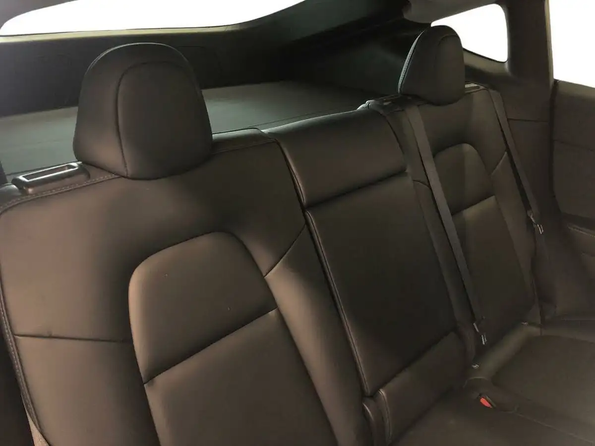 2022-tesla-model-y-e-rwd-big-7