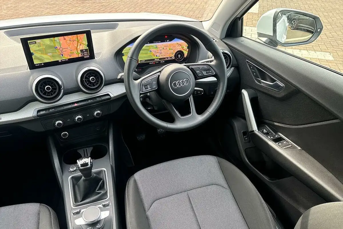 2023-audi-q2-10-30-tfsi-sport-big-32