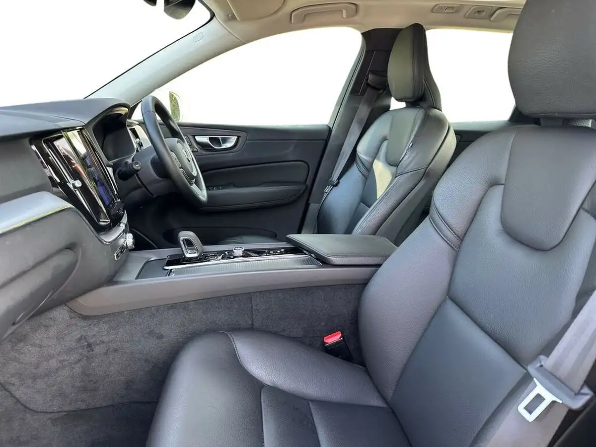 2022-volvo-xc60-20-t6-inscription-expression-350bhp-plug-in-hybrid-big-7