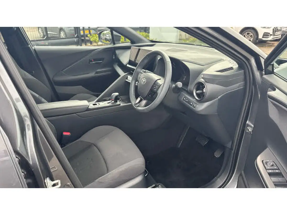 2024-toyota-c-hr-18-vvt-i-design-138bhp-big-10