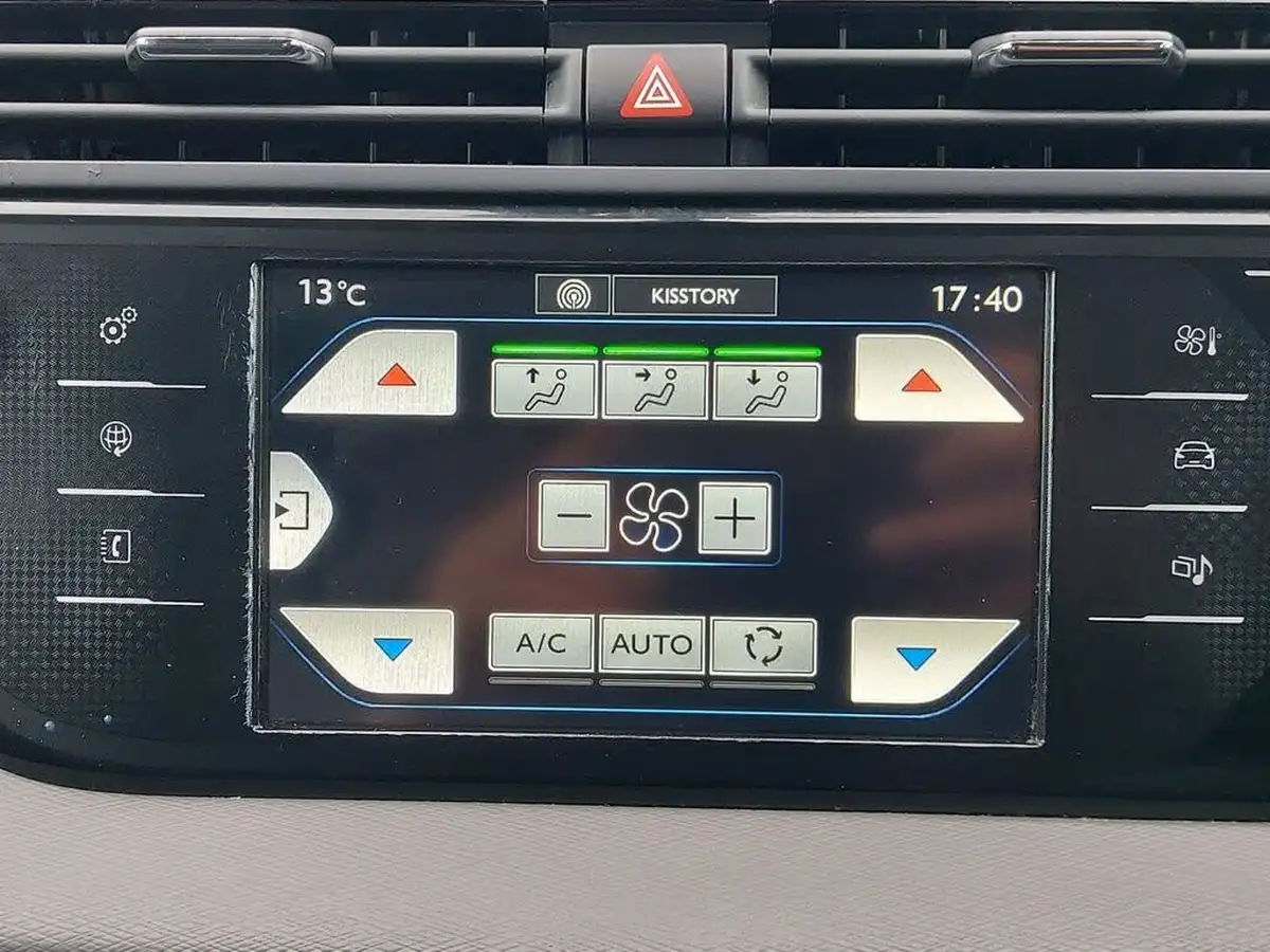 2014-citroen-grand-c4-picasso-16e-hdi-vtr-115ps-big-41
