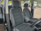 2014-volkswagen-touran-small-25