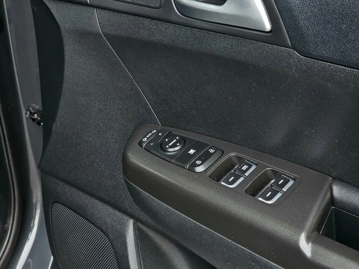 2019-kia-sportage-16-gdi-2-big-31