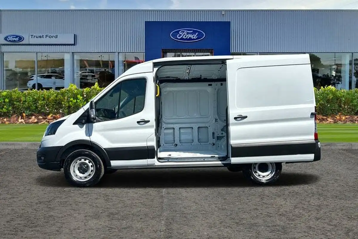 2024-ford-transit-20tdci-350-l2h2-leader-165pseu6d-panel-van-big-5