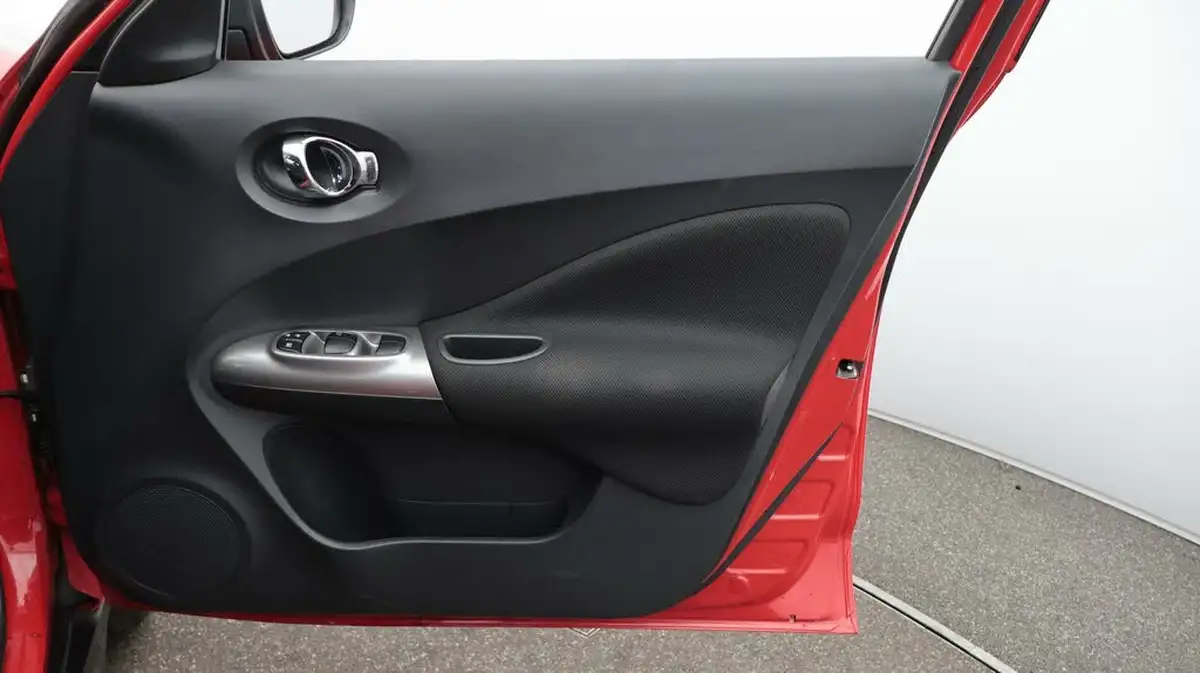 2018-nissan-juke-12-acenta-big-14