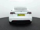 2023-tesla-model-y-e-rwd-small-3