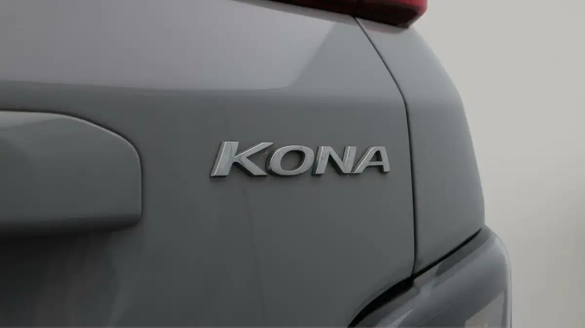 2022-hyundai-kona-16-gdi-se-connect-big-22
