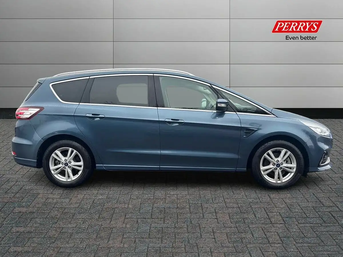 2019-ford-s-max-20-titanium-150ps-auto-big-2