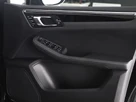 2021-porsche-macan-30-s-small-19