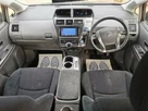 2013-toyota-prius-small-23