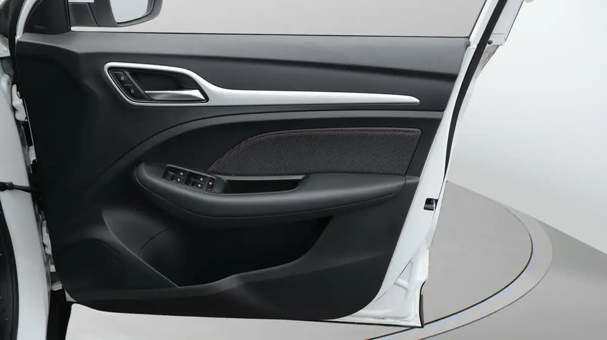 2021-mg-zs-suv-15-vti-tech-exclusive-big-15
