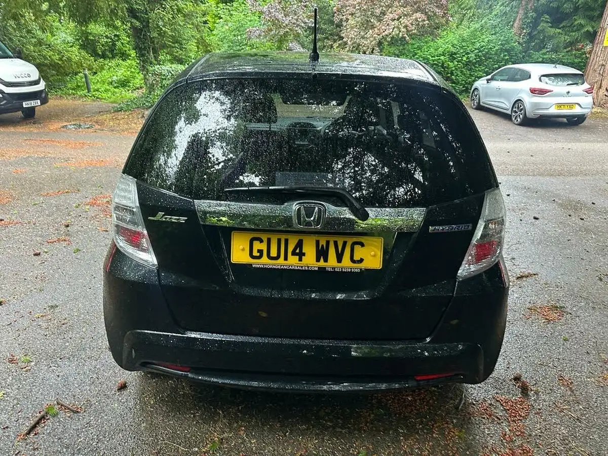 2014-honda-jazz-13-hs-t-big-5