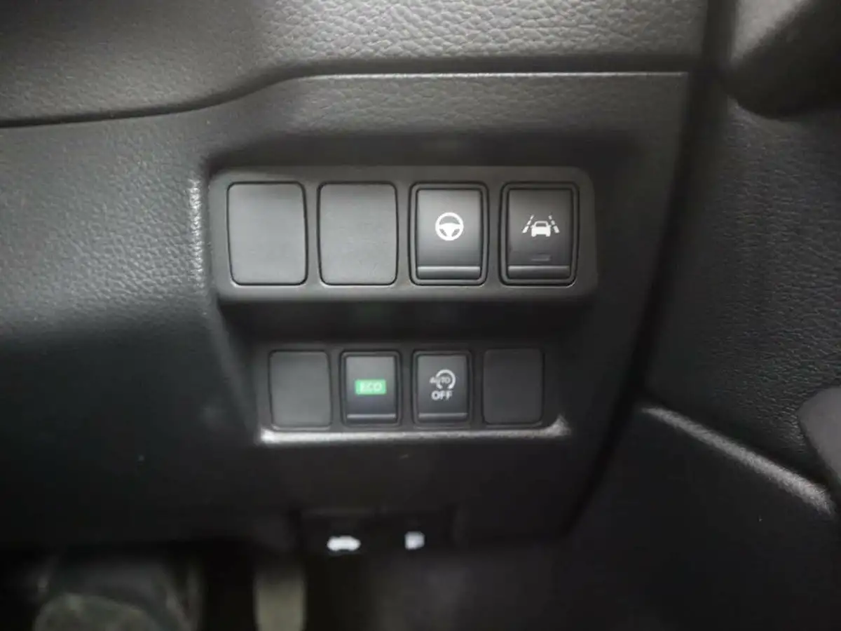 2020-nissan-qashqai-13-dig-t-n-tec-160ps-propilotglass-dct-big-26