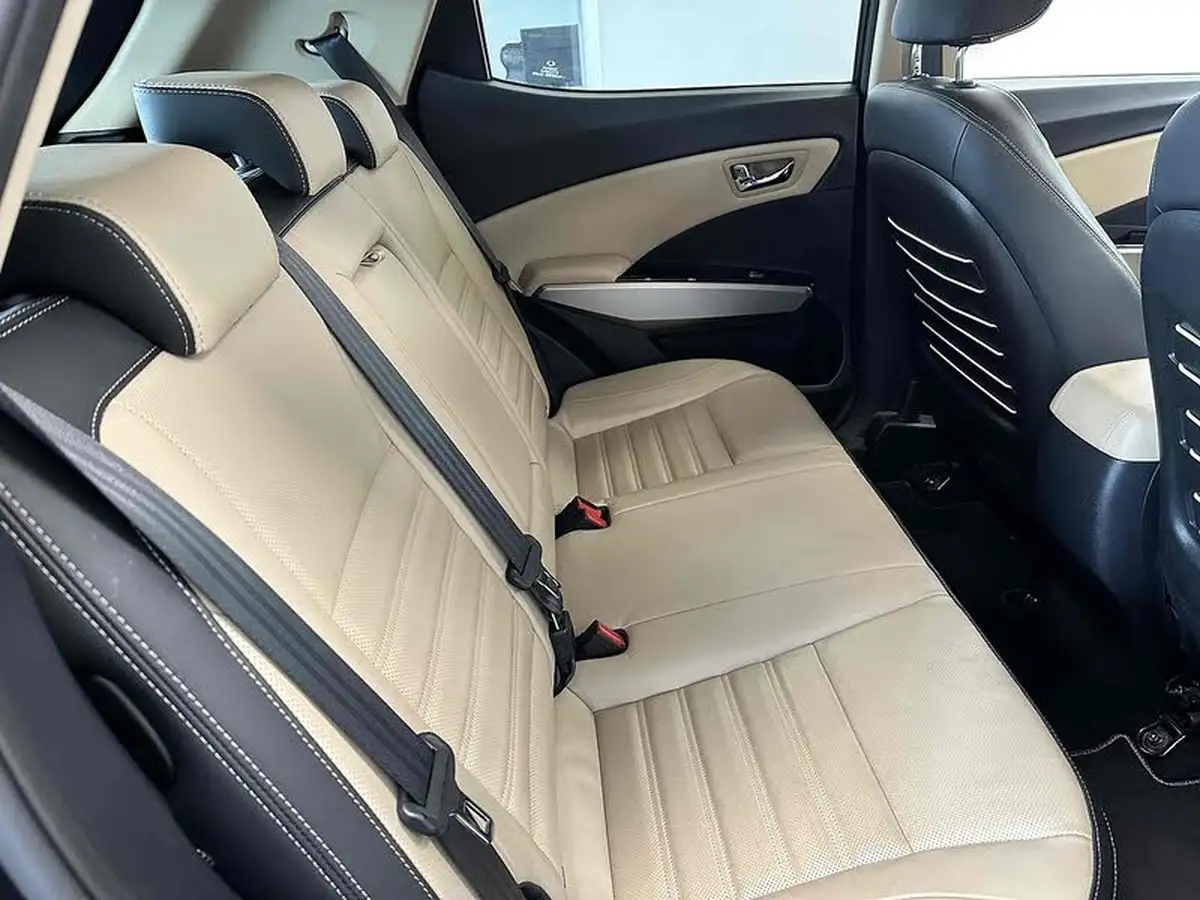 2019-kgm-ssangyong-tivoli-16-ultimate-big-14
