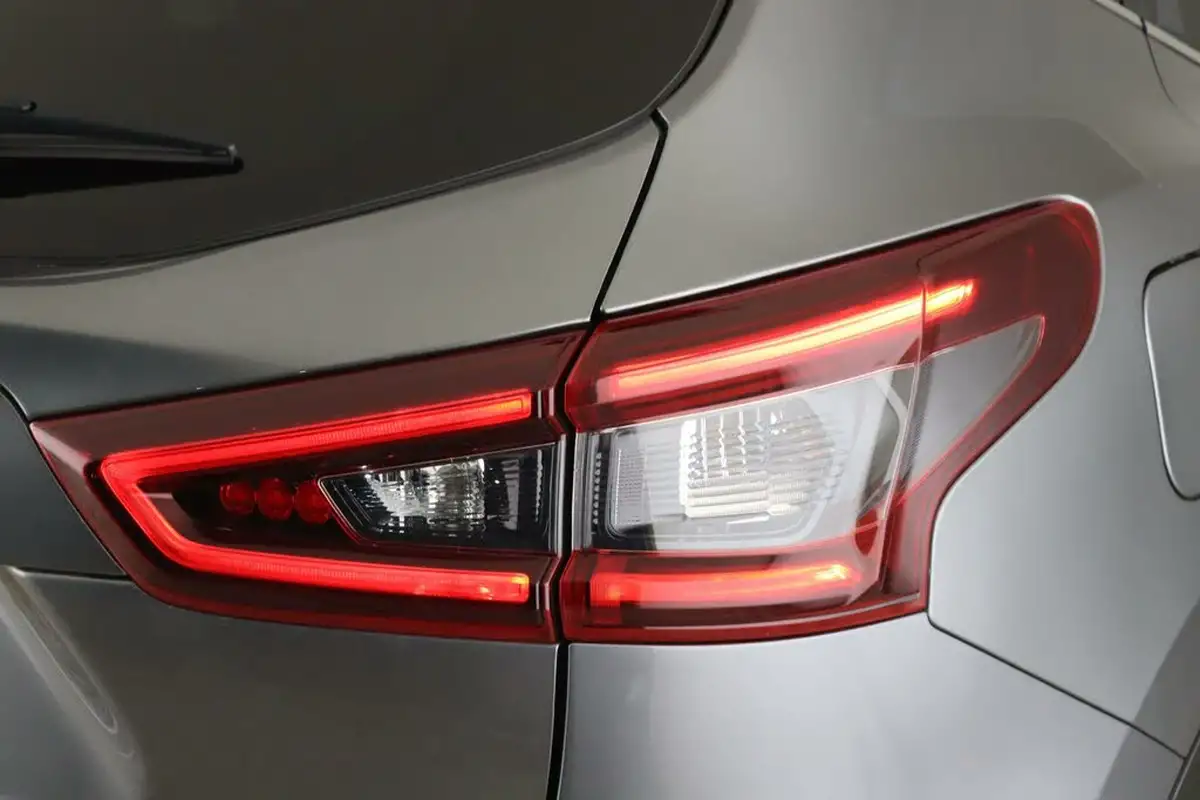 2020-nissan-qashqai-13-dig-t-n-motion-160ps-auto-big-8