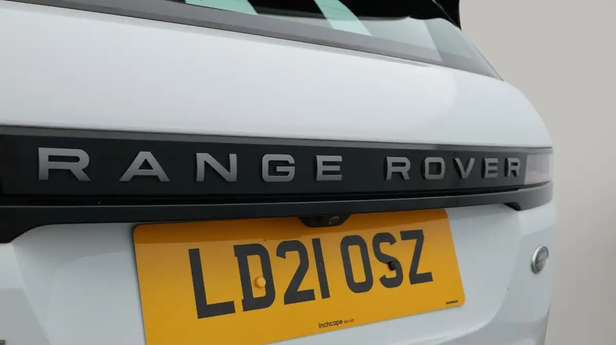 2021-land-rover-range-rover-evoque-20-d165-r-dynamic-s-awd-auto-big-21