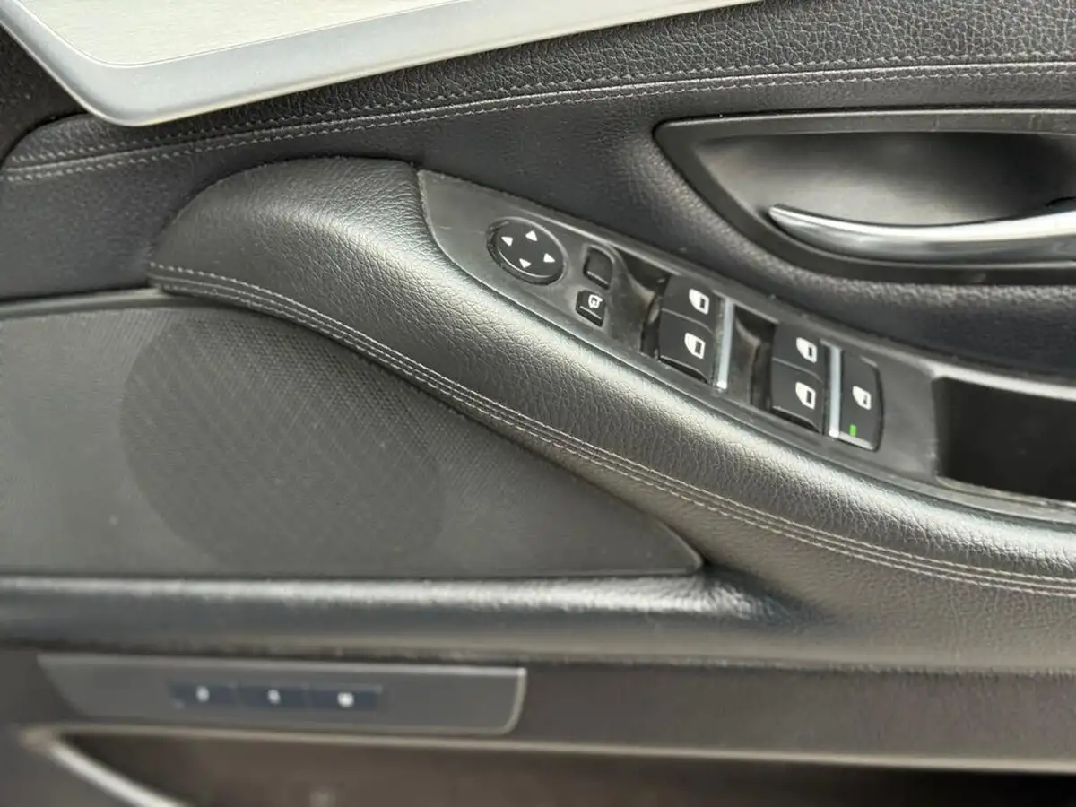 2010-bmw-5-series-20td-520d-se-auto-big-12