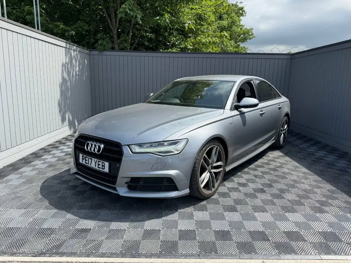 2016-audi-a6-saloon-20tdi-ultra-black-edition-big-1