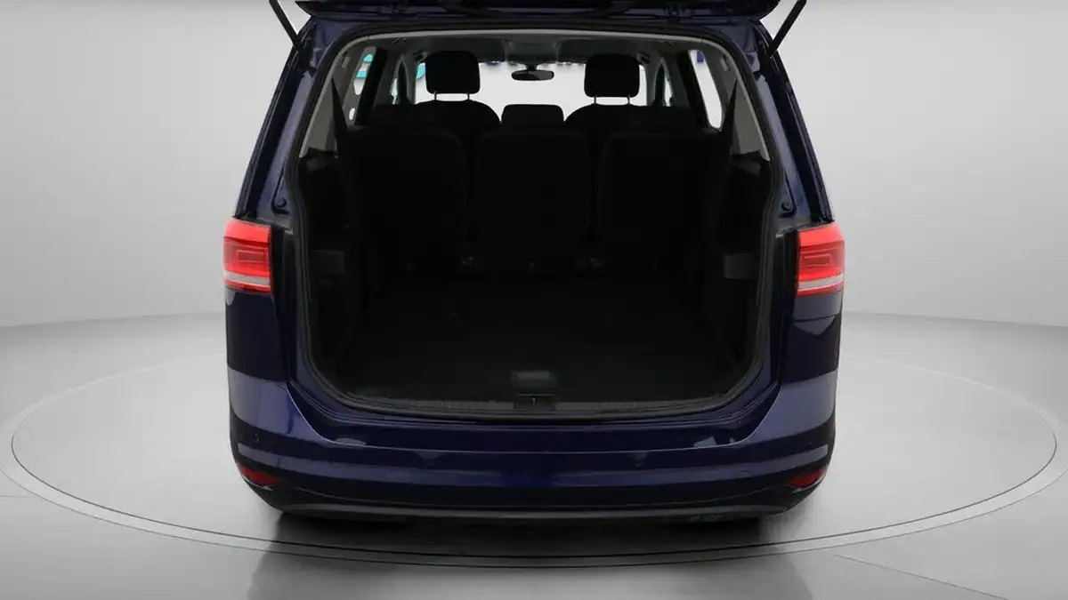 2020-volkswagen-touran-15-tsi-sel-dsg-big-17