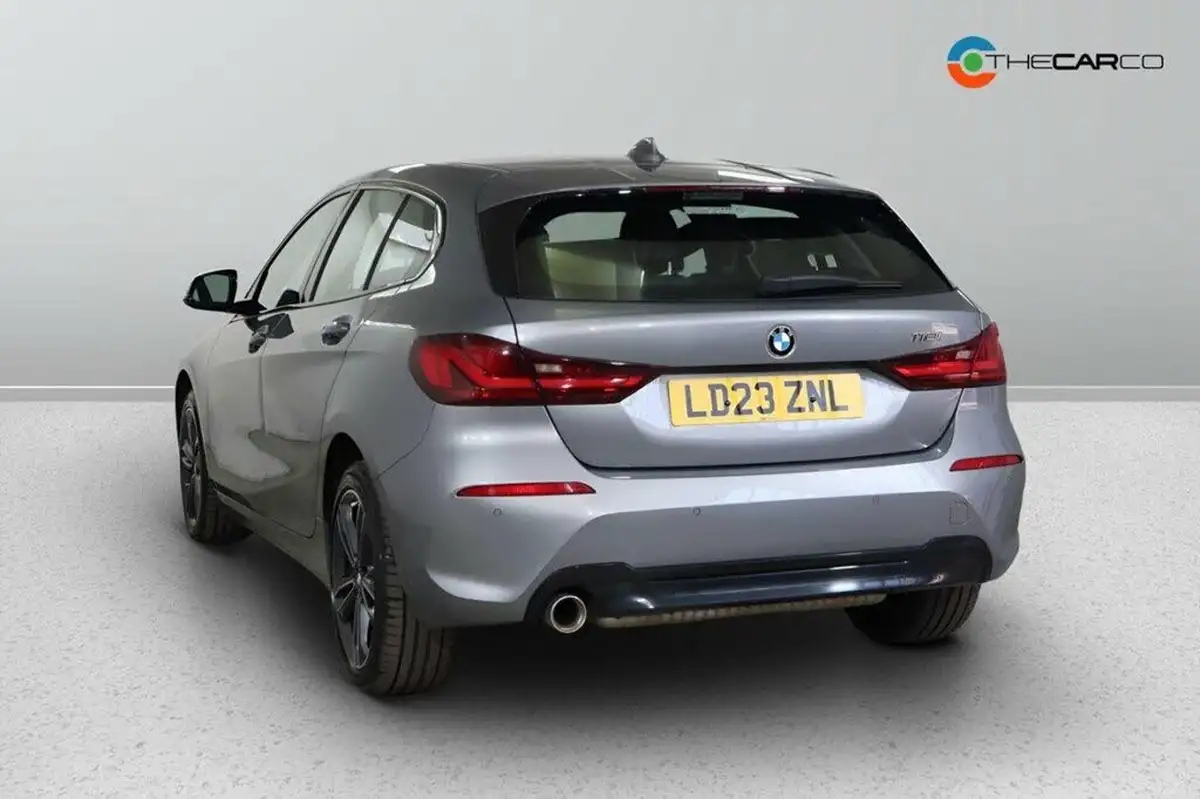2023-bmw-1-series-15-118i-sport-dct-big-7