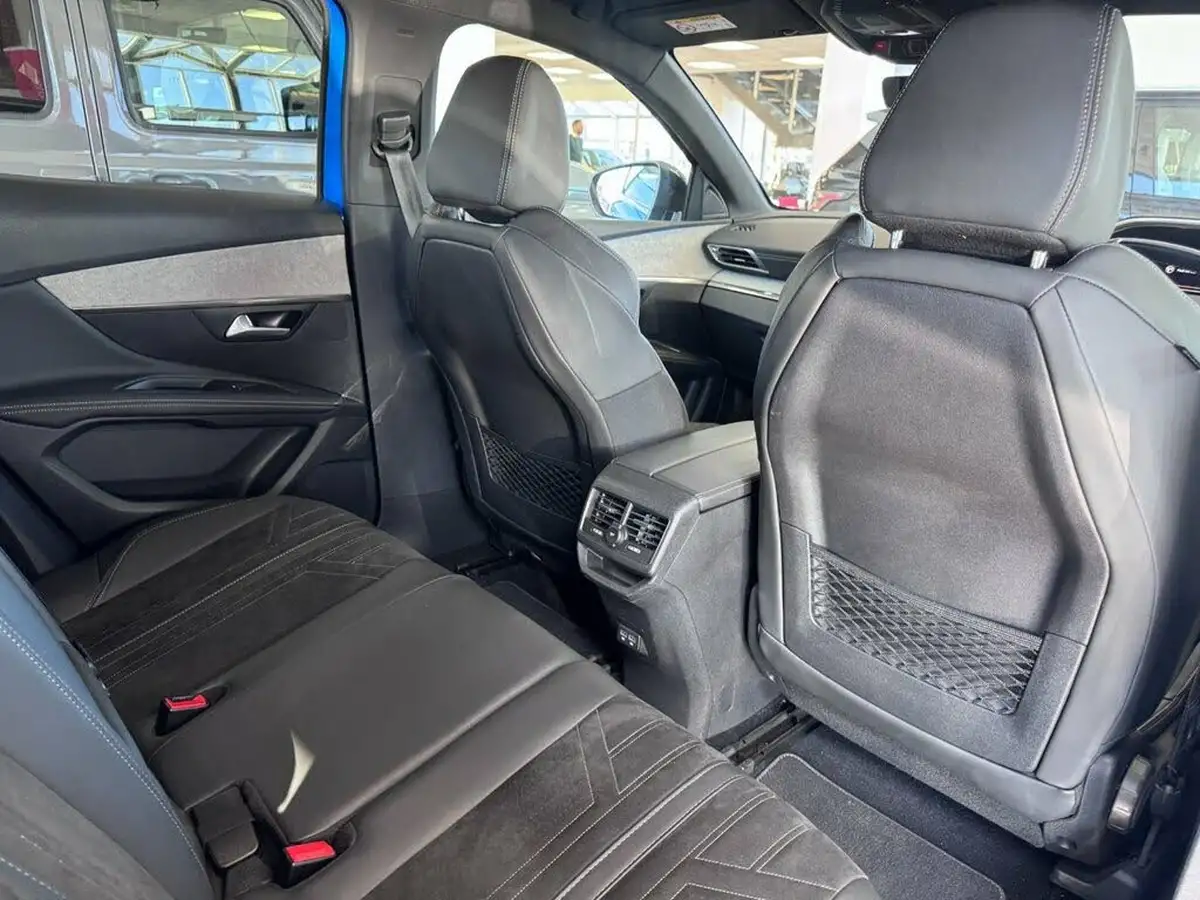 2021-peugeot-3008-suv-12-puretech-gt-big-18