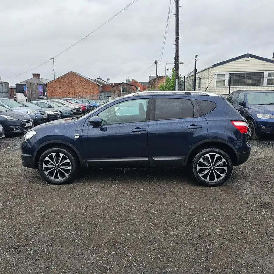 2011-nissan-qashqai-15td-n-tec-big-3
