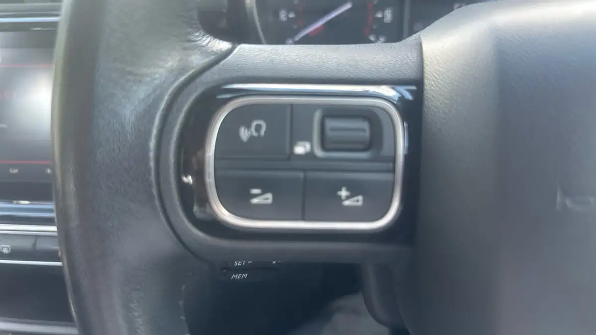 2018-citroen-c3-12-puretech-flair-82ps-big-22