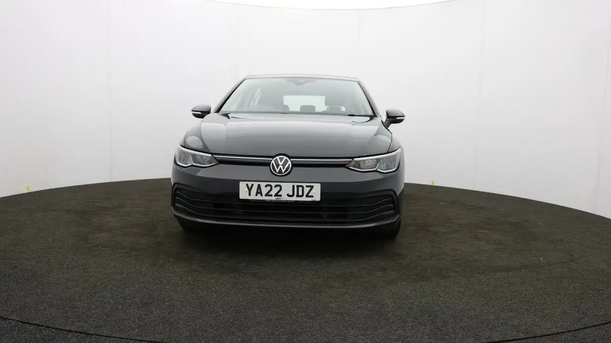 2022-volkswagen-golf-20tdi-life-hatchback-big-46