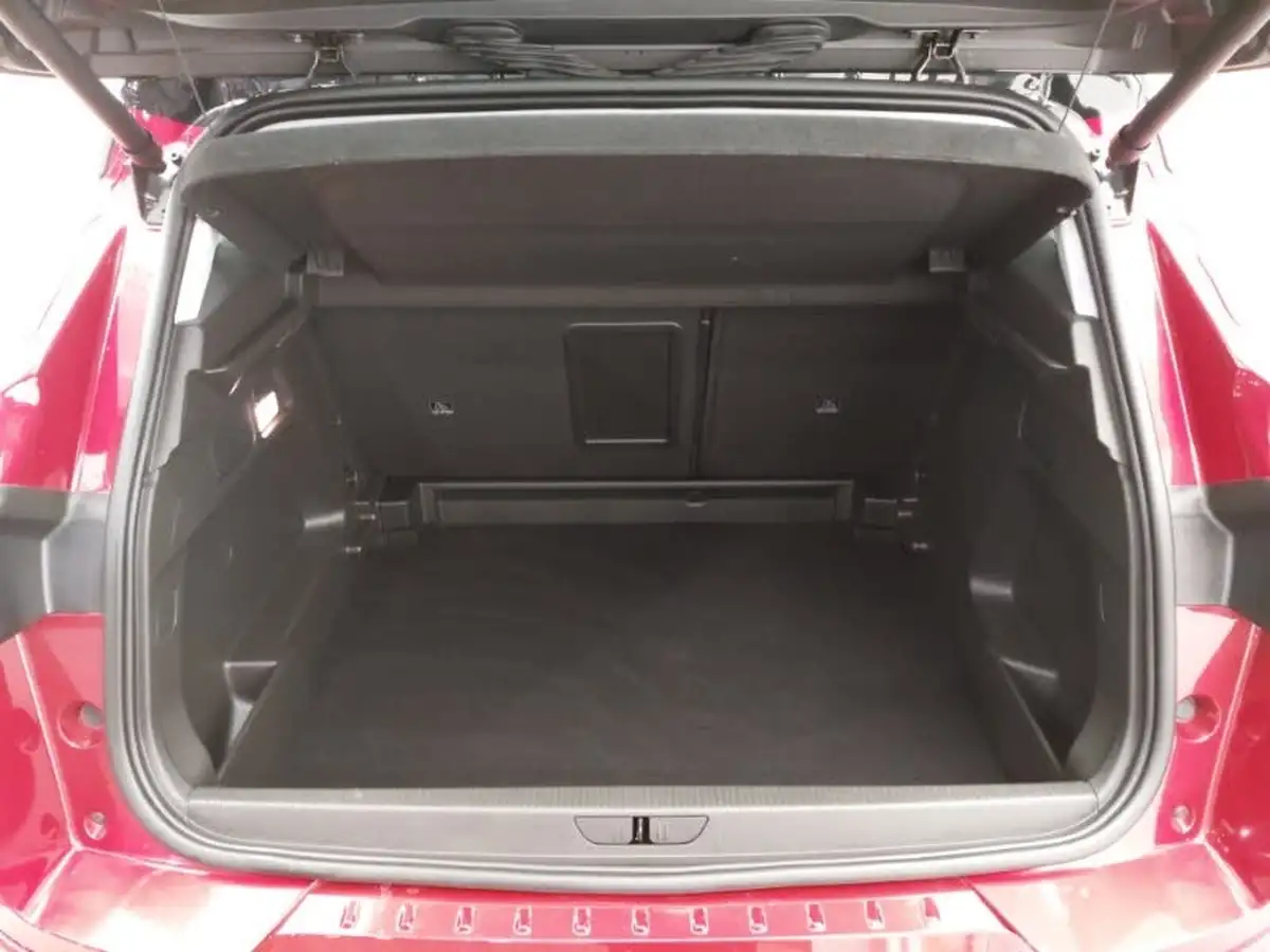 2023-vauxhall-grandland-12-ultimate-130ps-auto-big-7