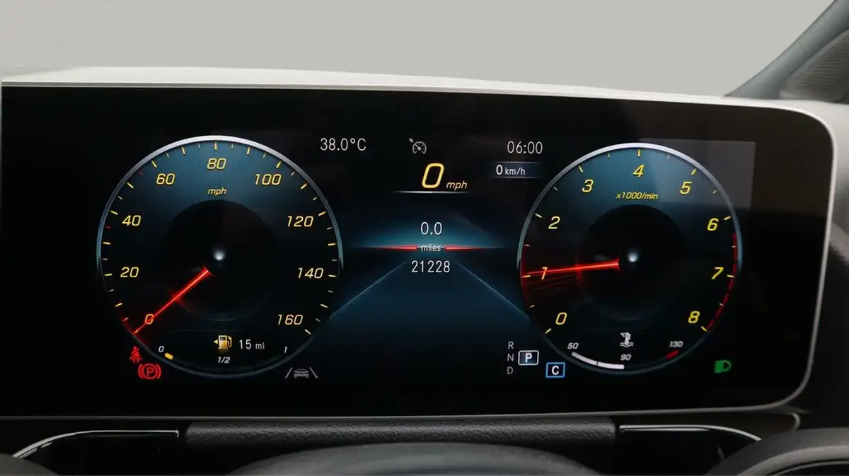 2020-mercedes-benz-b-class-13-b200-amg-line-premium-plus-big-10