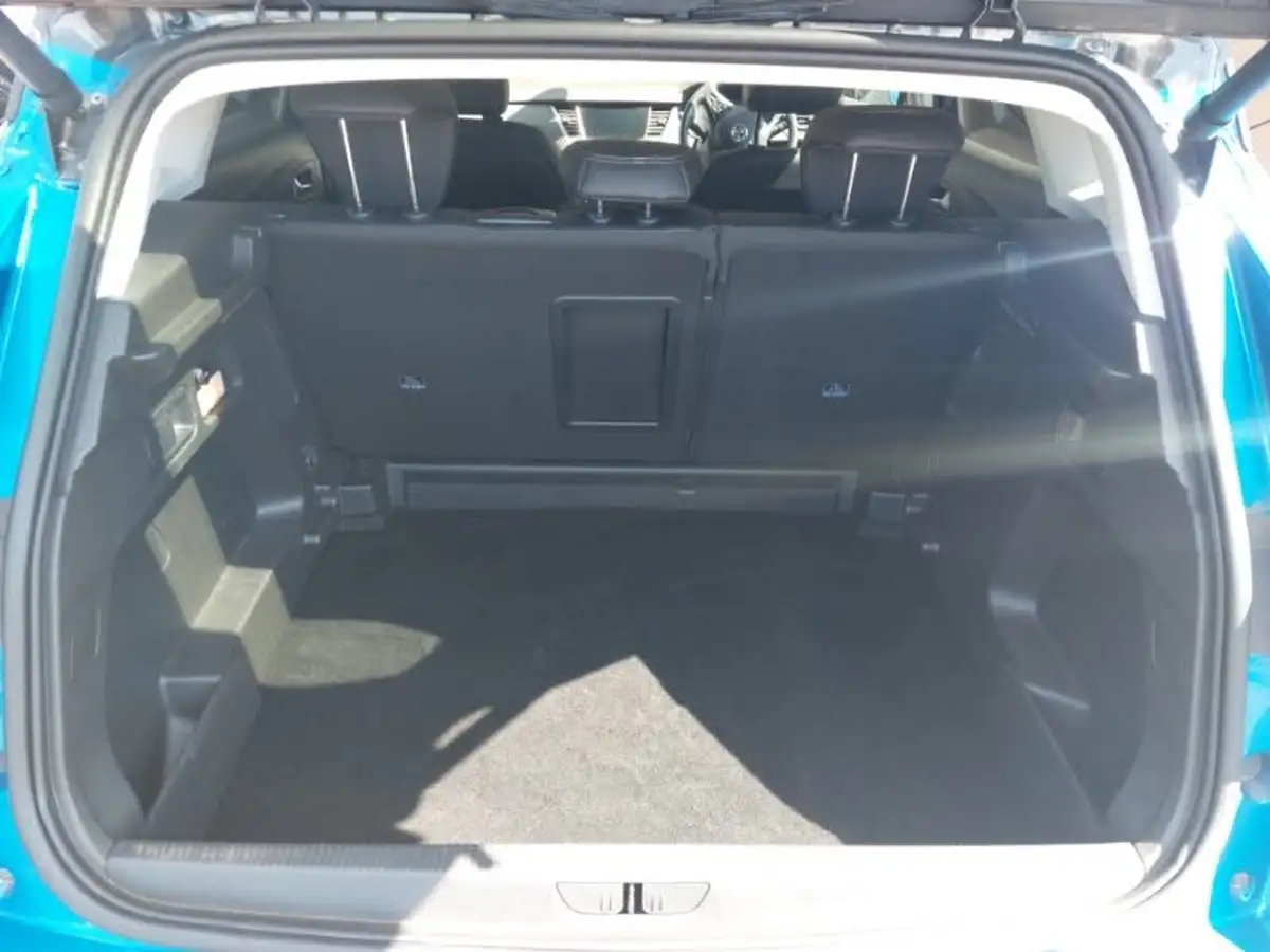 2021-vauxhall-grandland-x-12-griffin-big-7