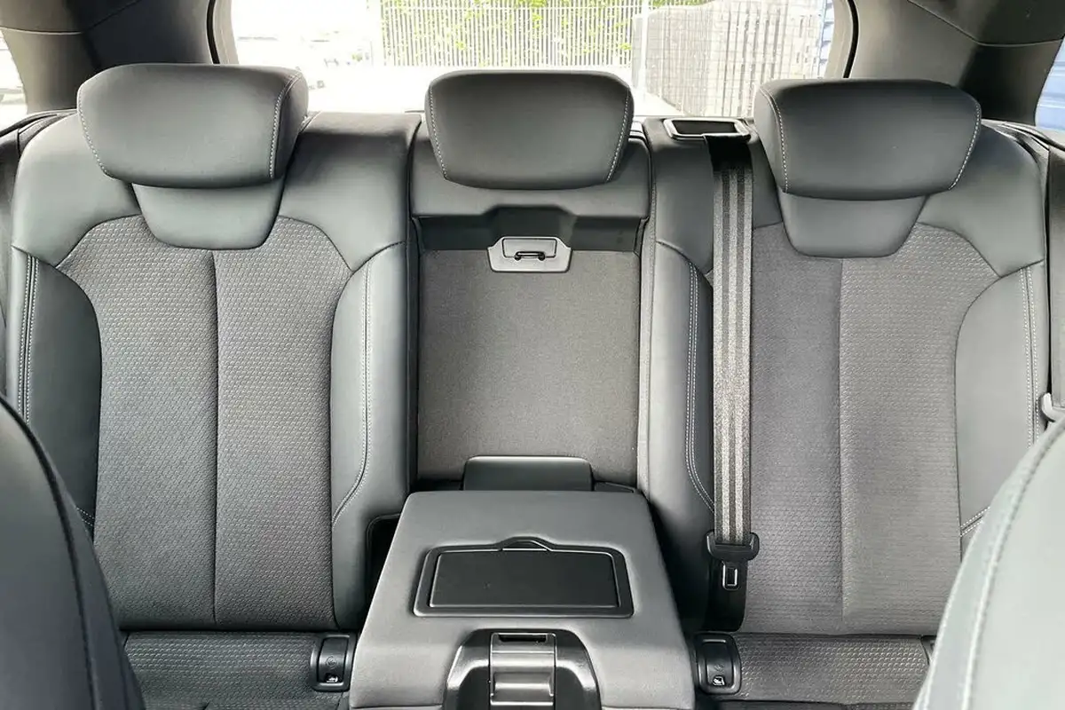 2021-audi-q5-20-50-tfsi-e-s-line-station-wagon-big-36