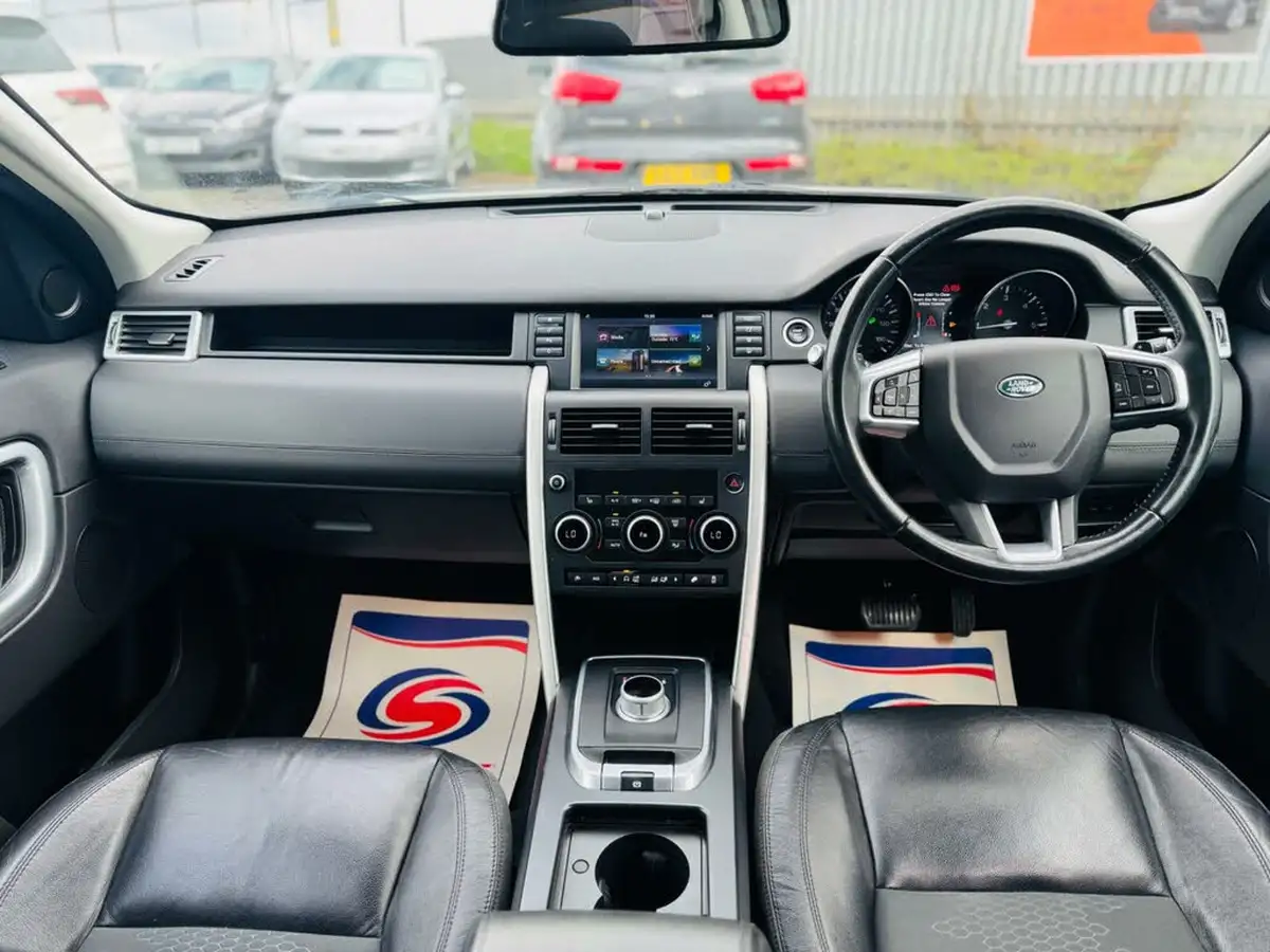 2015-land-rover-discovery-sport-20td4-se-tech-180ps-auto-big-18