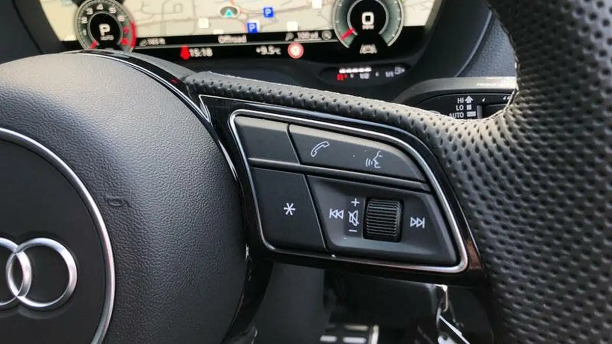 2024-audi-q2-15-35-tfsi-s-line-tronic-big-25