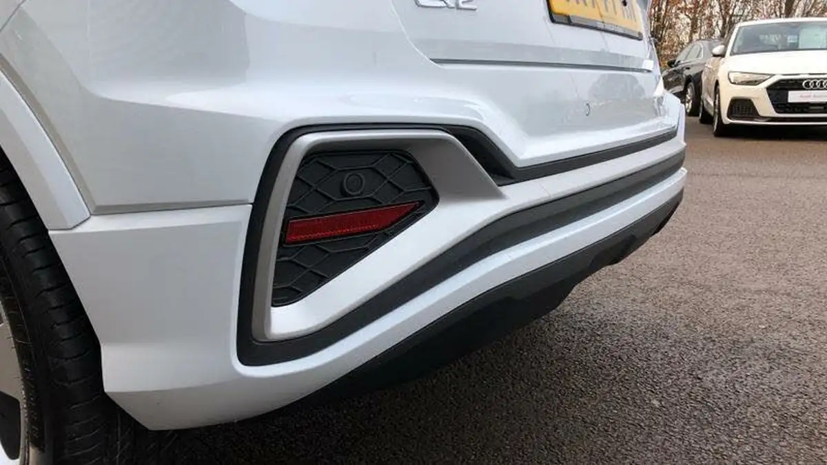 2024-audi-q2-15-35-tfsi-s-line-tronic-big-49