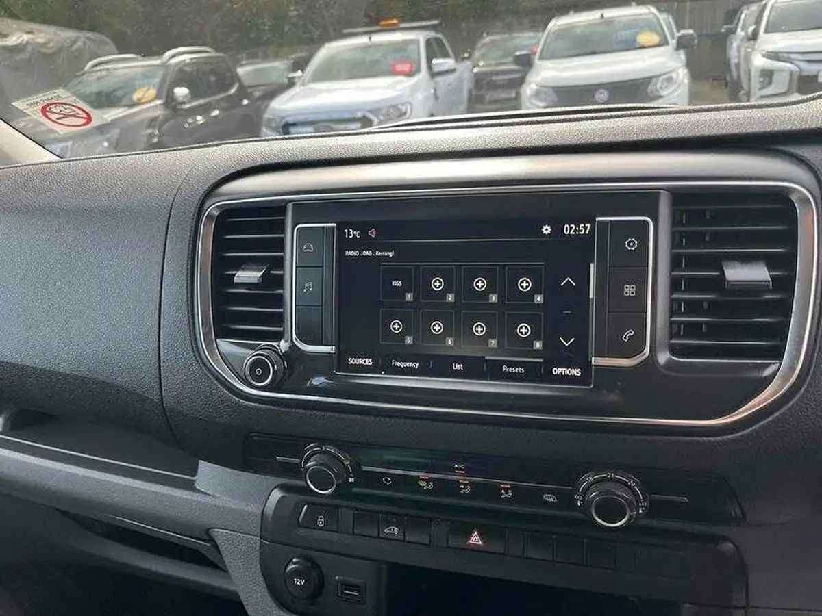2020-vauxhall-vivaro-15td-2900-l2h1-edition-big-29